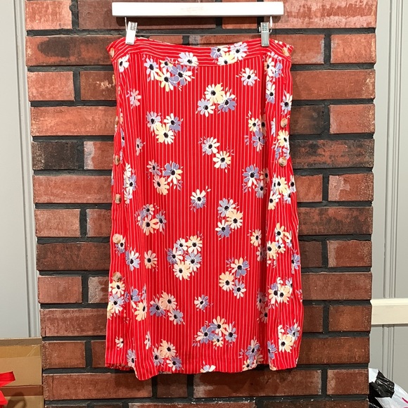 Madewell Side-Button Skirt in Daisy Society - Picture 14 of 14